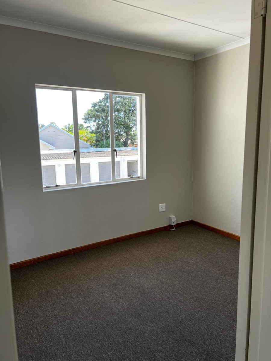 To Let 3 Bedroom Property for Rent in Beacon Bay Eastern Cape